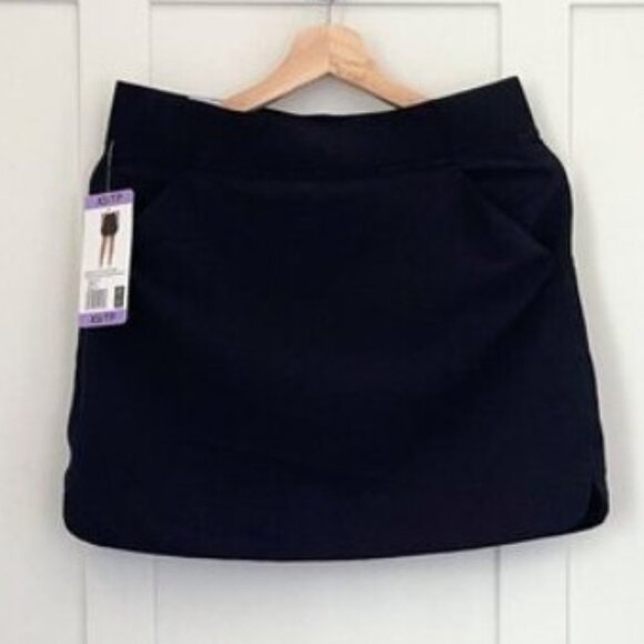 NEW 32 Degrees Women's Soft Comfort Skort - Picture 1 of 1